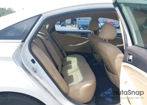 2012 Hyundai Sonata Hybrid from USA, damaged, VIN KMHEC4A45CA032376